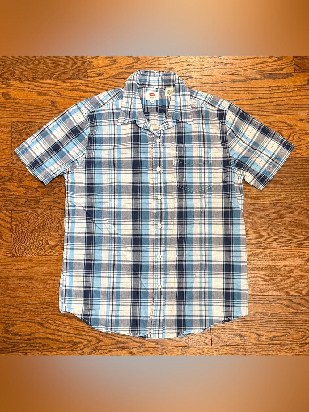 Levi's Men's Short Sleeve Multi-Colored Plaid Button Down Shirt Size Medium